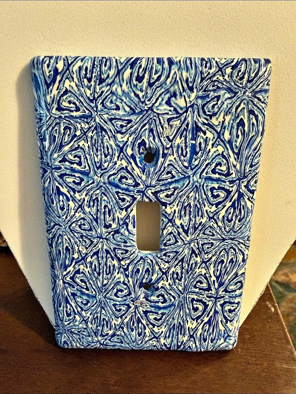 Blue & White Abstract Decor switch plate